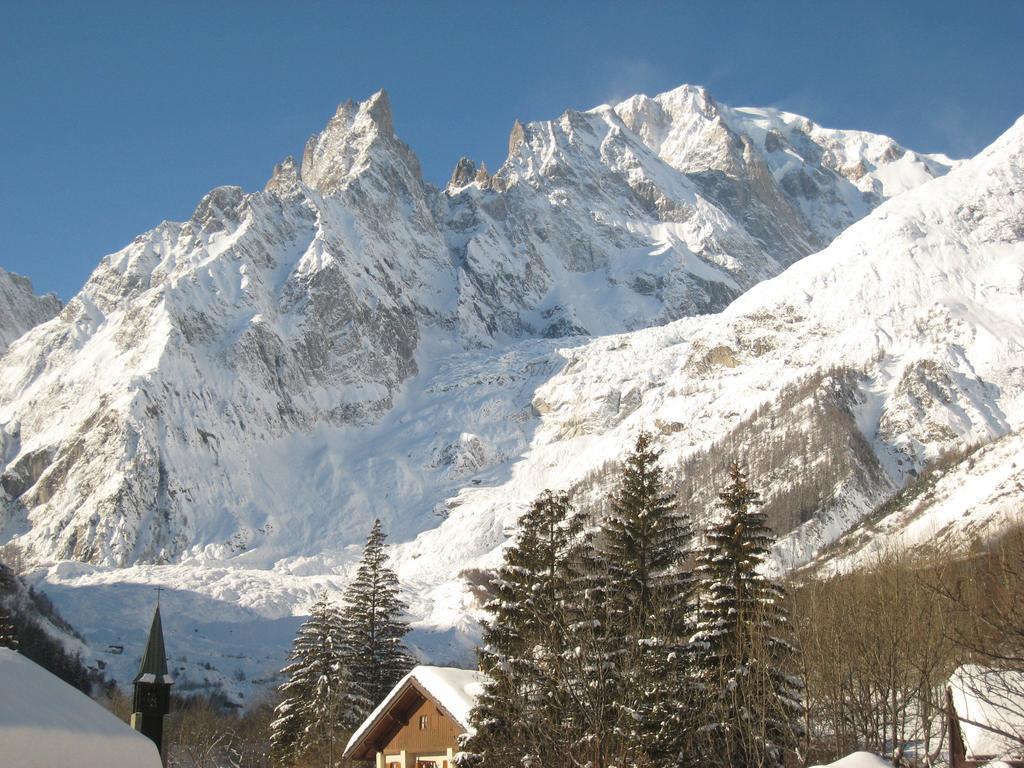 Hotel La Grange - Animal Chic Hotel Courmayeur Exteriér fotografie