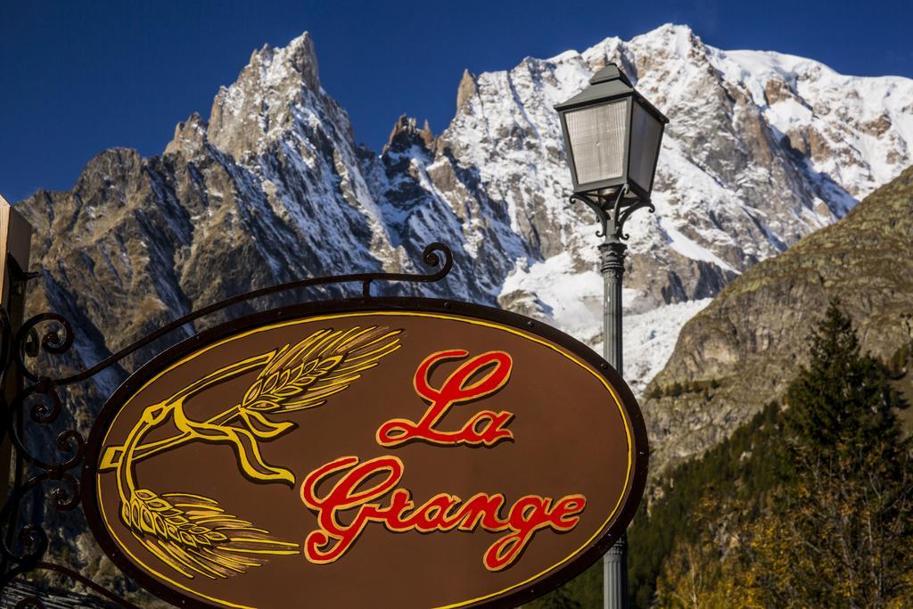 Hotel La Grange - Animal Chic Hotel Courmayeur Exteriér fotografie