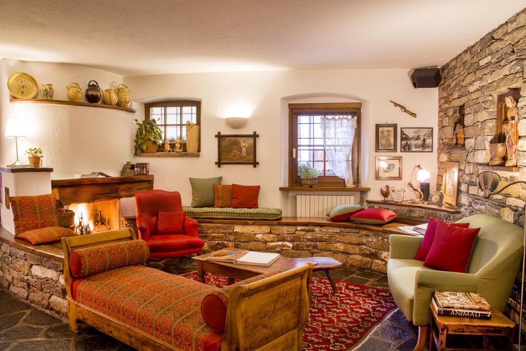 Hotel La Grange - Animal Chic Hotel Courmayeur Exteriér fotografie