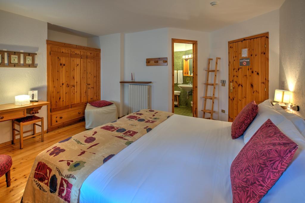 Hotel La Grange - Animal Chic Hotel Courmayeur Exteriér fotografie